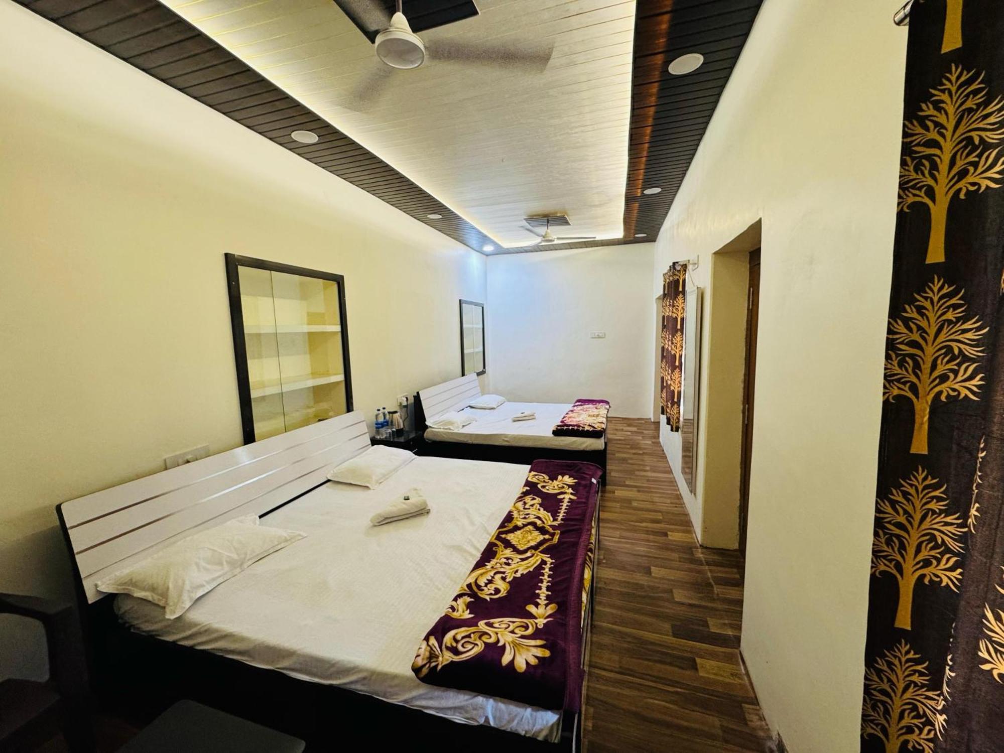Millenium Residency * Varanasi